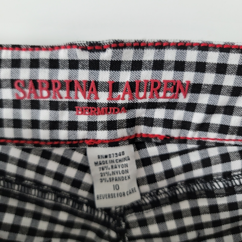 NWT checkered pin-up style shorts - Picture 6 of 9